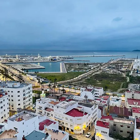 Appartement Charmant Au Coeur De Tanger Avec Vue Sur La Mer, Cosy Balcon, 2 Salles De Bain, Wifi, Ac, Iptv Exterior photo